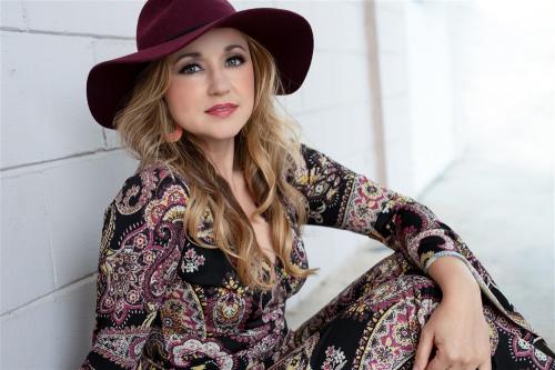 carrie cunningham's avatar